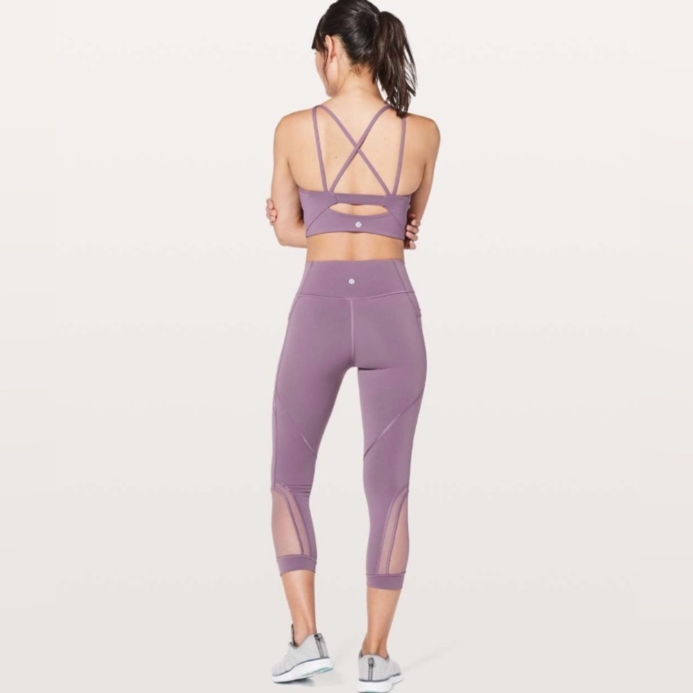 Lululemon Women's Forget The Sweat Crop Smoked Mulberry Size 2 Stretch leggings - Picture 2 of 10